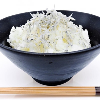 淡路島産 無添加、しらす干し(ちりめん)60g×4袋入り