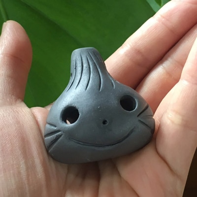 【オカリーナ製作　吟友工房】淡路瓦たまねぎオカリナ「おにゃおん」