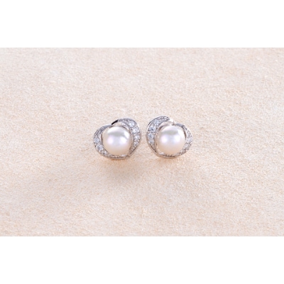 アコヤ真珠ピアス　25-05