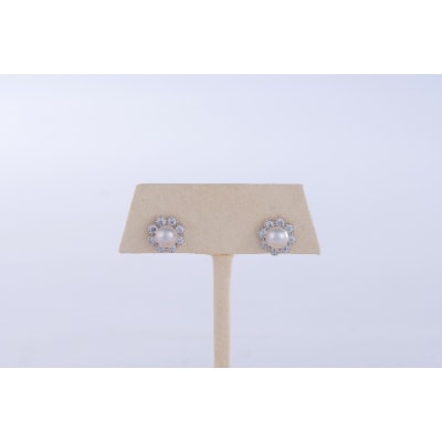 アコヤ真珠ピアス　25-06