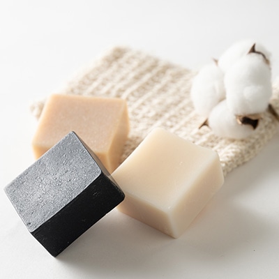 季節の石けん艶やか3点セット(45g×3個)