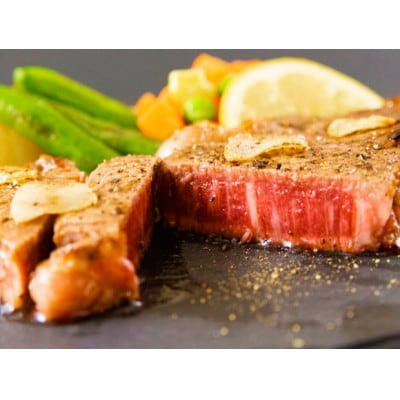 【2023年6月より順次発送】くまもとあか牛ヒレステーキ肉 約100g×3枚(熊本県阿蘇市)