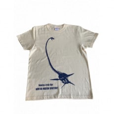 ホベツアラキリュウ穂別博物館ロゴ入りTシャツ【ナチュラル/キッズ140サイズ】 | ふるさと納税のお礼品