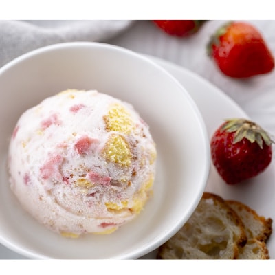 厳選別海町産生乳使用アイス【THE ICE】いちごケーキ 12個セット