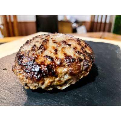 【毎月定期便】別海牛チョップドインハンバーグ6個 特製赤ワインソース全3回