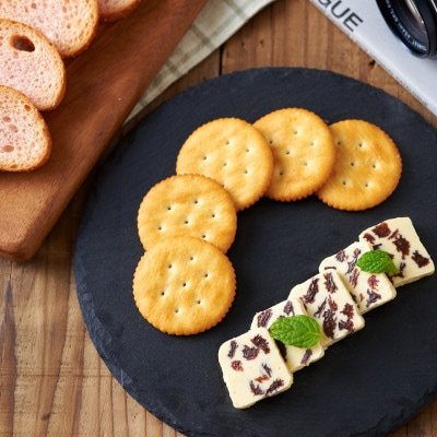 Jewelry Boxの ご褒美 レーズンバター4本セット 北海道別海町バター使用 ギフト・贈答にも