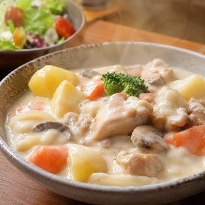 【カット済み小分け】鶏もも肉 2.5kg(250g×10パック) 北海道産 ほたて出汁味付け冷凍鶏肉