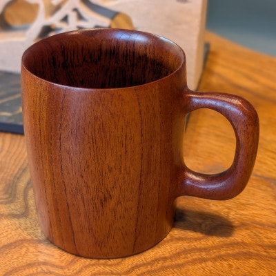 天然の欅(けやき)を削り出したマグカップ(大)　木の器たしろ工房