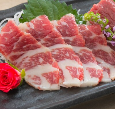 【毎月定期便】霜降り馬刺し　スライス　200g(合志市)全3回