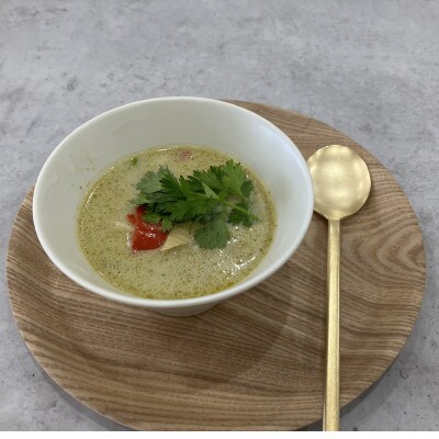 湯煎で簡単!タイ風グリーンカレー　5個セット(各180g)計約900g 【SOUP LAB】