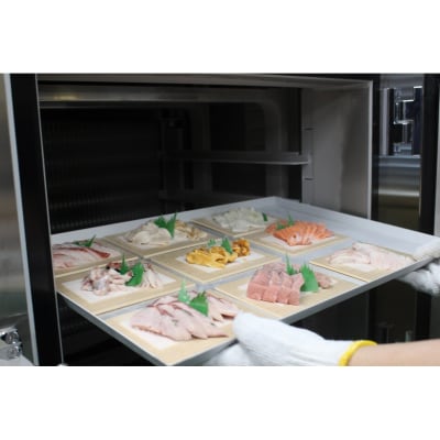 三陸のお刺身詰め合わせ 3種類×各1パック 魚種おまかせ 【 冷凍 CAS カット済 岸屋商店 】