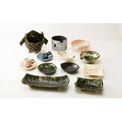 【 織部丸皿 ×1枚 】 陶芸工房 季仙窯 陶芸 手びねり 作品 皿 手作り
