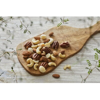 マカダミアナッツ入り 4種のミックスナッツ 32g×8袋 ナッツ 無塩 無添加 素焼き