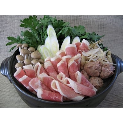 青森県新郷村産「銀の鴨」鴨鍋用(冷凍鴨肉)モモ肉スライス(150g×2)肝入りつみれ(100g×1) | ふるさと納税のお礼品