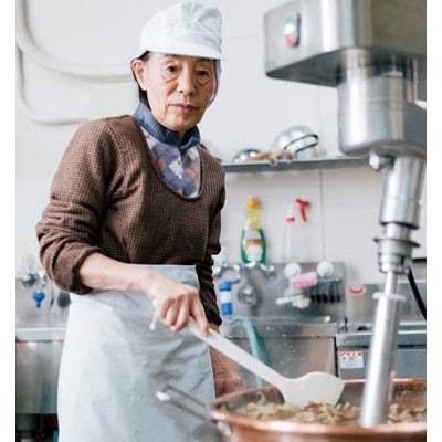 モーツァルトの曲を聴いて育った和歌山県産のしいたけを使用 ゆずと椎茸の佃煮プレミア〔150g〕