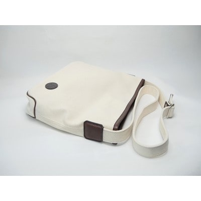 WILDSWANS(ワイルドスワンズ)ショルダーバッグMB-02　白×茶