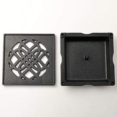 くわな鋳物の蚊やり器　花模様