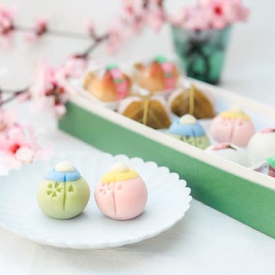 【桃の節句】ひな祭りの上生菓子(練り切り) 10個詰め 和菓子詰め合わせ 皇室献上菓匠三省堂 和菓子