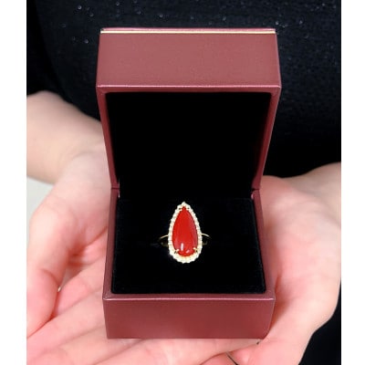K18イエローゴールド 血赤 珊瑚 ペアシェイプ しずく ダイヤ リング 11号【RK-9905】