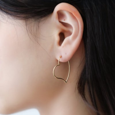 【山梨県】【ジュエリー】K18 heart reef/ハートリーフ M ピアス