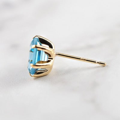 【山梨県】【ジュエリー】K18 Blue topaz Hexa/ブルートパーズ ヘキサ ピアス