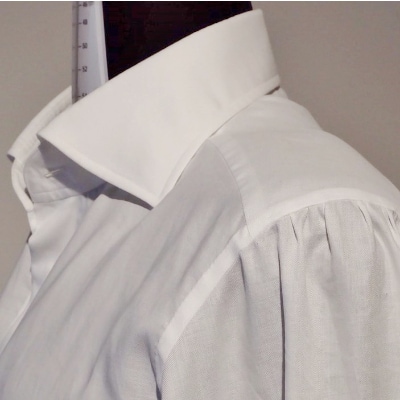 ハンドメイド　ドレスシャツ　 白　Mサイズ　cotton100% 140番双糸ツイル生地