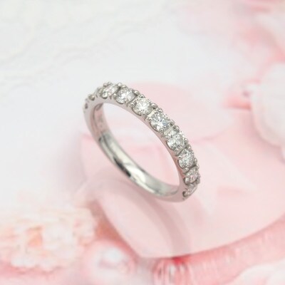 PT900 1.0ct 一文字ダイヤモンド リング #8 HR-009179 | お礼品詳細