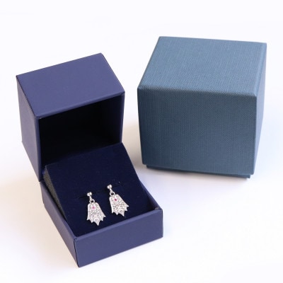 【Do_goods】古墳時代の造形美　棘葉形杏葉 ルビー シルバーピアス 659-874-R