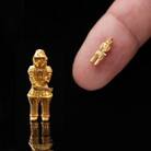 【Do_goods】純金製! 指先に乗る米粒サイズの「埴輪 挂甲の武人」659-980