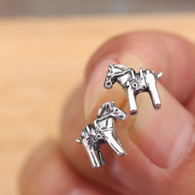 【縄文アクセサリーDo_goods】SILVER　925製コメ馬形埴輪ピアス　700-093