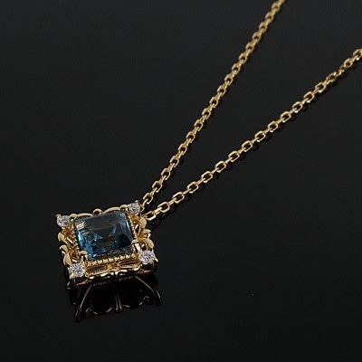 【さとふる限定】K18ロンドンブルートパーズ/ダイヤモンド0.05ctペンダントPNI301YGNW