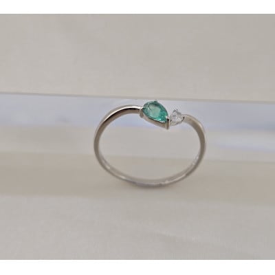 【さとふる限定】【エメラルドハンター清水雅弘監修】Pt900 エメラルドリング　12号