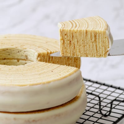 【40年間愛され続けている】バウムクーヘン