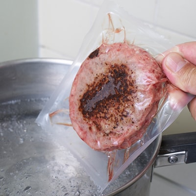 ハンバーグ焦げ目付き　140g×11個セット