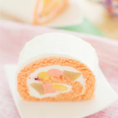 白桃ロール1本&バスク風チーズケーキ2個セット