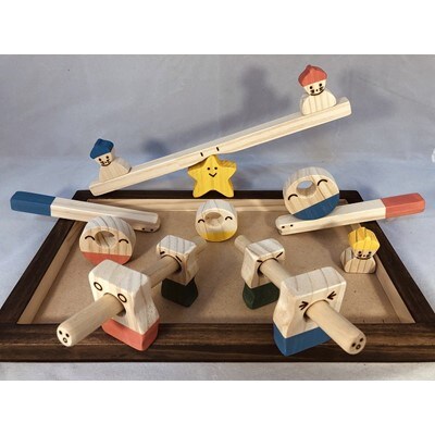木のおもちゃ「ステージ付、コロポコ積木パズル(スペシャル)」