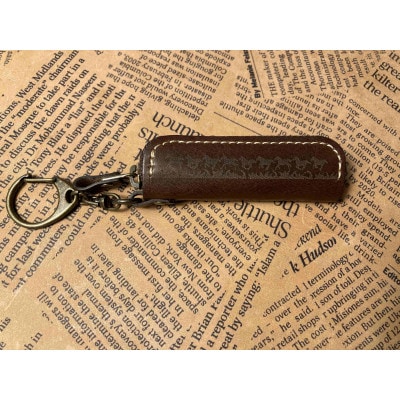 馬九いくリップケース(ダークブラウン)