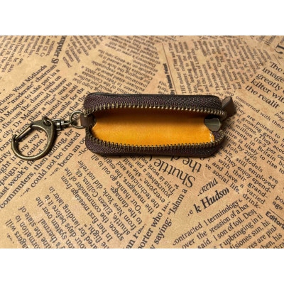 馬九いくリップケース(ダークブラウン)