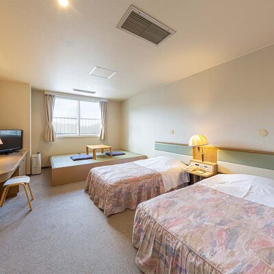 ほろしん温泉ほたる館 宿泊券【1泊2食】(1名様) 北海道 旅行 ホテル n-0004