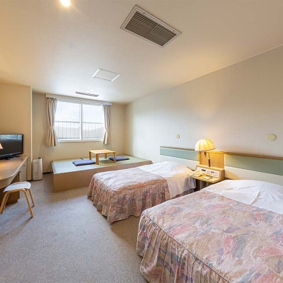 ほろしん温泉ほたる館 スキーパック平日宿泊券1泊2食【お子様1名】 4032-01