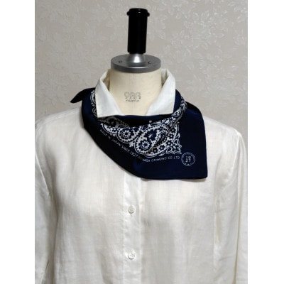 浜ちりめんシルク100%の洗濯機でも洗えるシルクスカーフ(53×53)Navy-ペイズリー柄