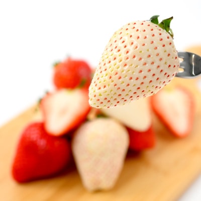 栃木県産紅白いちご 2パック(合計600g)