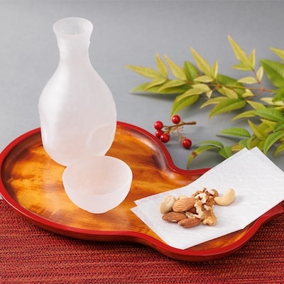 【香川漆器】30cmひょうたん盆　スリ漆渕朱