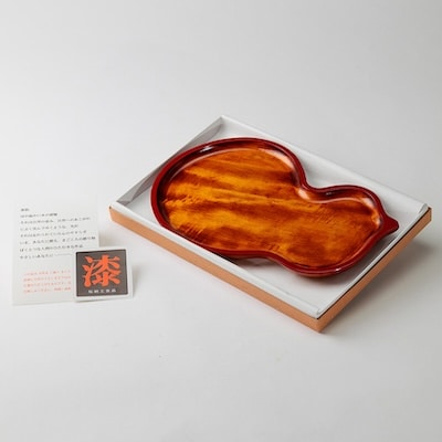 【香川漆器】30cmひょうたん盆　スリ漆渕朱