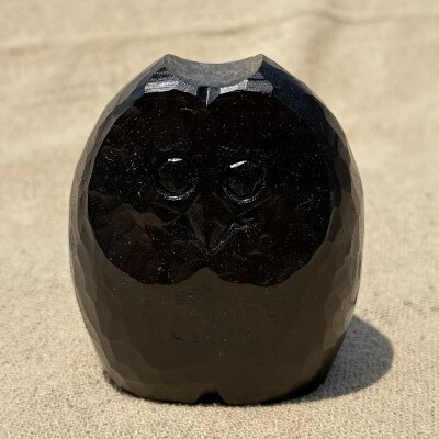 【香川漆器】手彫ペーパーウエイト　ふくろう