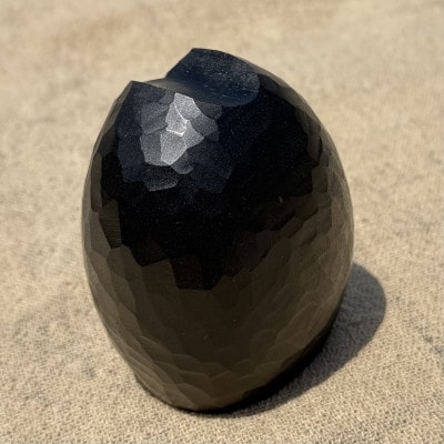 【香川漆器】手彫ペーパーウエイト　ふくろう