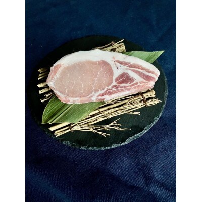 オリーブ豚(100g)