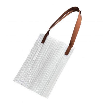 香川県産 プリーツバッグ・ストライプ・スモール[ブロンズ1点]　軽やかで上品な透け感のあるバッグ