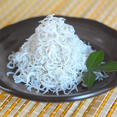 湯浅産 しらす 高級 中干ちりめん 470g 塩蔵わかめ 500g 紀州グルメ市場 お礼品詳細 ふるさと納税なら さとふる