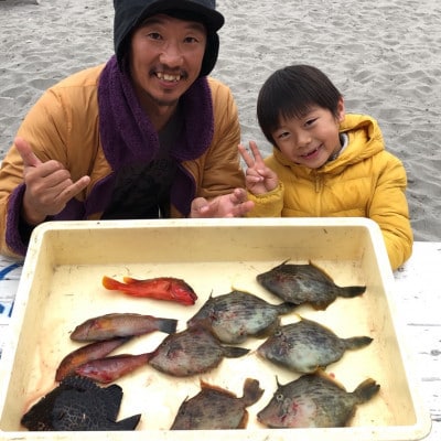 【釣りワークショップ】手漕ぎボートで行く初心者向け魚釣り体験 2名様